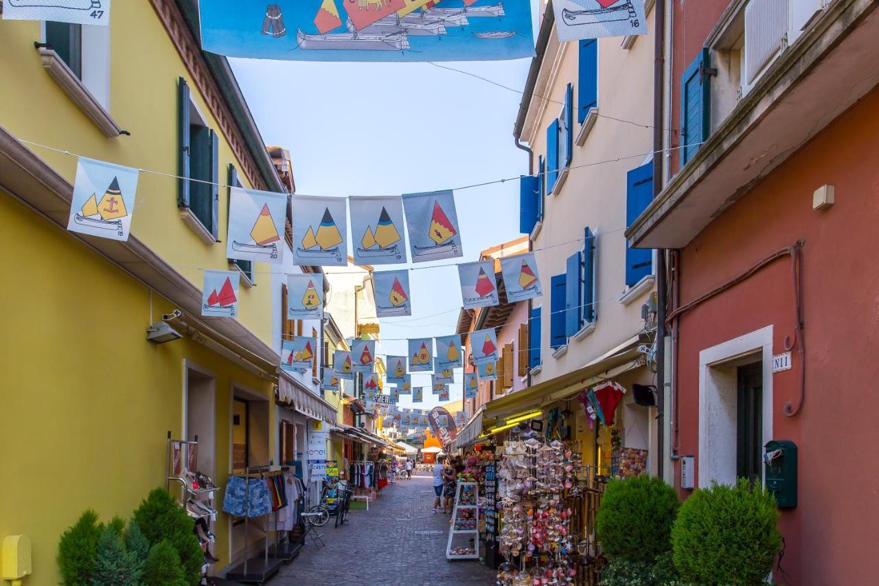 Apartamento Stella D'Oro Caorle Exterior foto